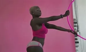 Video sesso esplicito con belle cinquantenni nude una bionda,