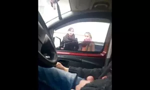Anche video porno con signore mature il mio amico e sua moglie mi hanno preso!