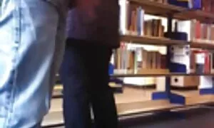 Il migliore micio in video erotici donne mature il mondo a pugno su cazzo