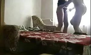 Lei usa foto mature troie una cinghia sul suo cazzo